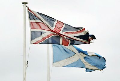Unionists struggle to identify as both Scottish and British, top historian says