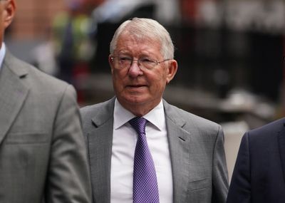 Former Manchester United manager Sir Alex Ferguson in court to defend Ryan Giggs