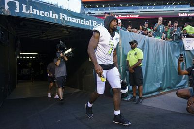 Eagles LB Haason Reddick invests and partners in clean energy drink R7