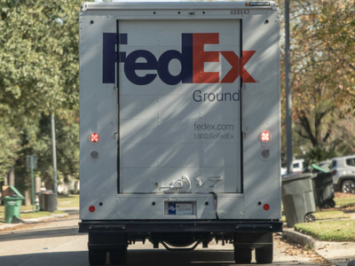 Sky Isn't Falling At FedEx Ground, Two Contractors Say