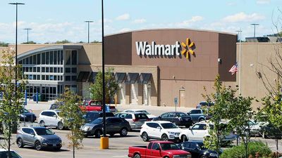 Market Rally Pulls Back; Walmart, Target, BBBY Stock In Focus: Weekly Review