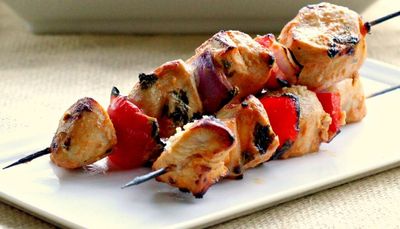 This no-fail marinade is ideal for these grilled Sriracha chicken skewers — and more