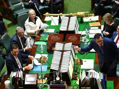 Battle lines drawn as Vic election nears