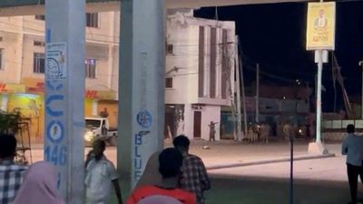 Gunmen storm Mogadishu hotel popular with Somali government figures