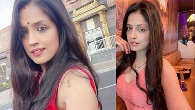 TV: 'Diya aur Bati Hum' actor Kanishka Soni marries herself, posts picture with sindoor, mangalsutra