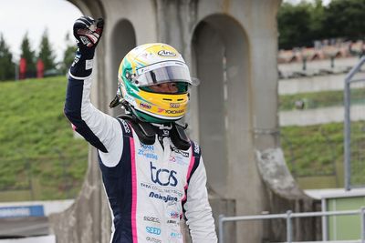 Motegi Super Formula: Yamamoto holds off Fenestraz for victory