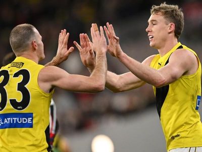 Lynch injured as Tigers thump Bombers