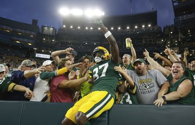 Despite drops, Packers rookie WR Romeo Doubs dazzles again