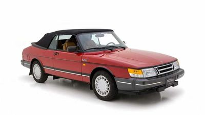 1987 Saab 900 Turbo Convertible With 246 Miles Sells For $145,000