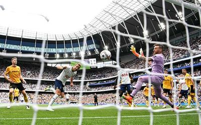 Harry Kane sets Premier League one-club record with 185th Tottenham goal, seals win over Wolves