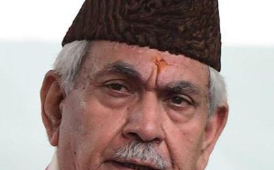 J&K L-G Manoj Sinha thanks citizens, stakeholders for successful Amarnath Yatra