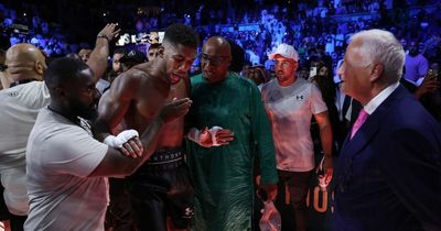 Anthony Joshua slams belts on ground and storms out of ring after loss to Oleksandr Usyk