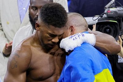 'I should have won' - Joshua tearful over Usyk near-miss