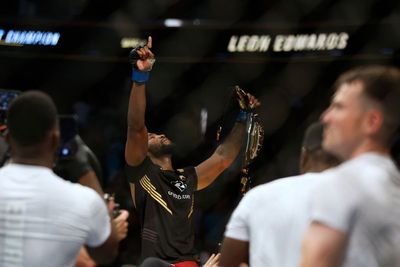 UFC 278 Live Blog: Edwards Stuns Usman for Welterweight Title