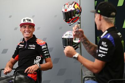 Espargaro ‘doesn’t understand’ why friendly MotoGP title battle isn’t liked