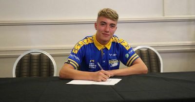 Leeds Rhinos favourite Lee Smith's pride after son lands Academy deal