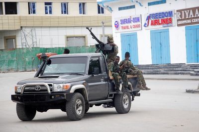 Somali forces end 30-hour hotel siege by Islamic militants as death toll rises to 20