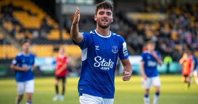 Tom Cannon sets out Everton first-team aim after signing new contract