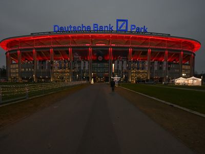 Eintracht Frankfurt vs Köln LIVE: Bundesliga result, final score and reaction
