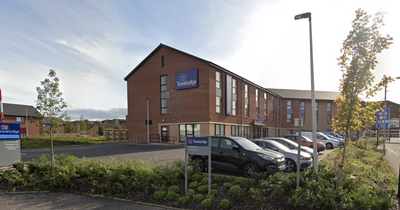 Glasgow Travelodge workers dial 999 after guest threatens to 'shoot' them