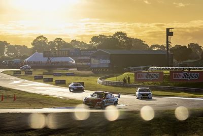 Supercars drivers call for Sandown 500 return