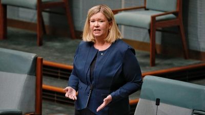 The Loop: Liberal MP 'incredulous' some dismissing Morrison's ministries, Ukraine denies killing daughter of 'Putin's brain', and Lopez and Affleck wed — as it happened