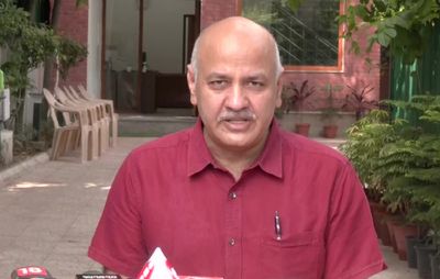 Manish Sisodia: BJP offered to close all CBI, ED cases against me if I join them