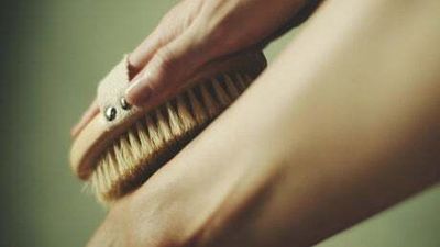 Best exfoliating tools for eliminating dry skin