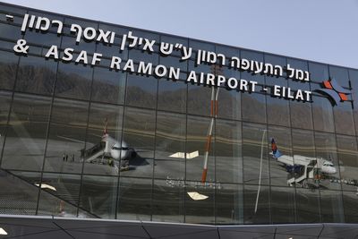 Palestinians fly to Cyprus in Israeli airport pilot programme