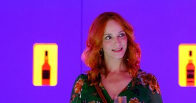 Hollywood star Christina Hendricks spotted enjoying visit to Edinburgh tourist attraction