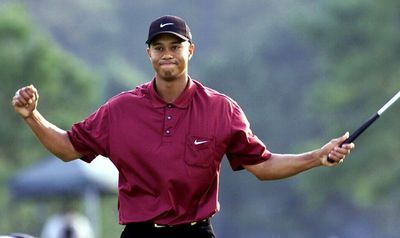 Tiger Woods’ ‘Tiger Slam’ clubs just auctioned for more than $5 million, probably won’t make the winner play any better