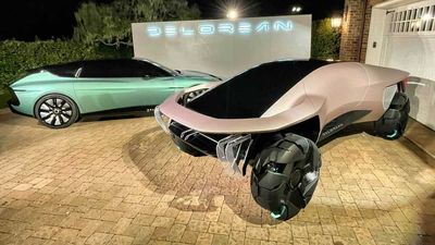 DeLorean Reveals Alpha5 Plasmatail, Omega 2040 Concept During Pebble