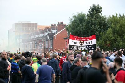 Thousands of Man United fans hold anti-Glazer protest before Liverpool clash