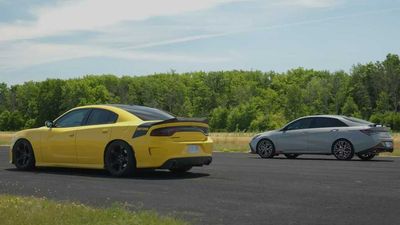 Hyundai Elantra N Drag Races Dodge Charger In Fierce Sedan Battle