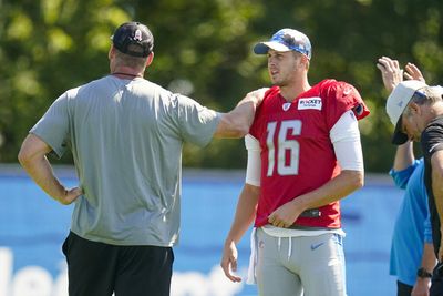 Lions hold player-run practice with no coaches