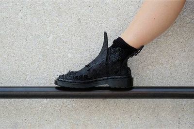 These 3D-printed boots mold to your feet without laces