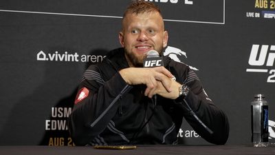 Marcin Tybura still high on Alexandr Romanov’s ceiling: ‘I think his hype is still there’