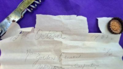 Heritage workers discover secret message in a bottle penned 86 years ago in Queensland school spire