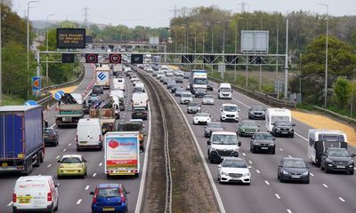 AA issues traffic warning for bank holiday weekend as 15m trips planned