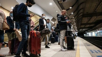 Sydney train disruptions to continue but union flags potential 'breakthrough' in negotiations