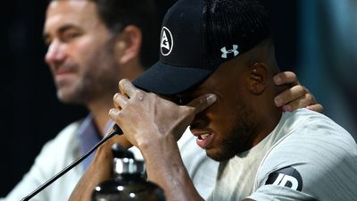 Anthony Joshua illustrates the pressure cooker of top level sport in defeat to Oleksandr Usyk