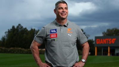 New GWS Giants coach Adam Kingsley to remain working with Richmond during AFL finals campaign