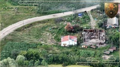 Ukrainian T-64BM Tank Blows Russian Anti-Aircraft Cannon To Smithereens With Well-Aimed Shot
