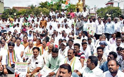 Ban orders in Kodagu for four days from August 24 to thwart rallies by Congress and BJP