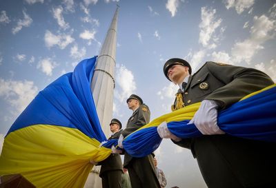 On eve of Ukraine's national day, fears Russia will pounce