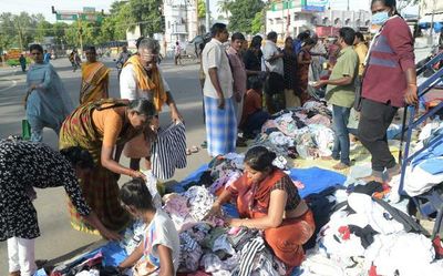 Sales at textile markets in Erode improve ahead of Onam festival