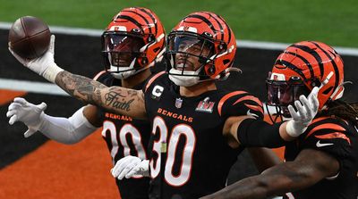 Report: Bates Returns to Bengals’ Facility, Will Sign Franchise Tag