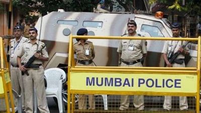 Mumbai 5-star hotel gets hoax bomb threat, police registers FIR