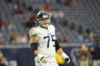 Mike Vrabel explains Dillon Radunz playing guard on Day 16 of Titans camp