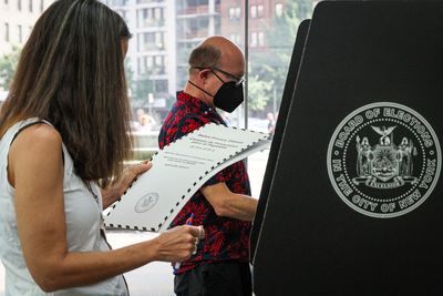Three US states hold primaries ahead of crucial November midterms